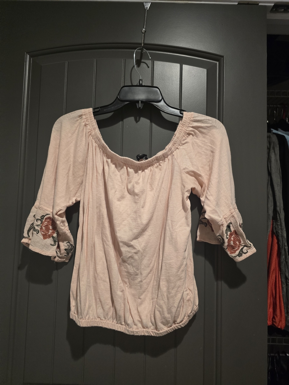 Jessica Simpson Light Pink Off-Shoulder Blouse with Embroidered Sleeves